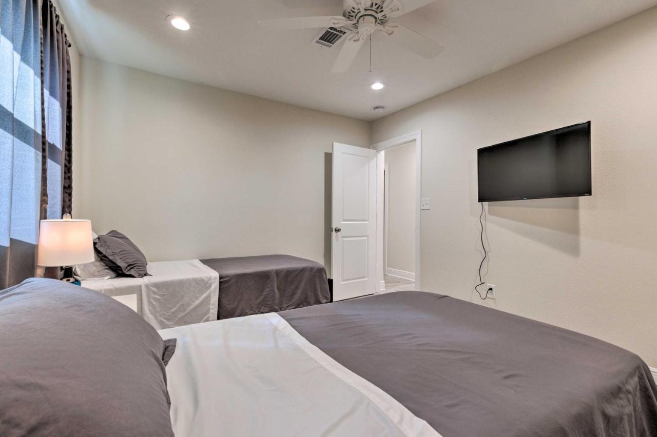 Spacious Gulfport Home With Yard 1 Mi To Beach Extérieur photo